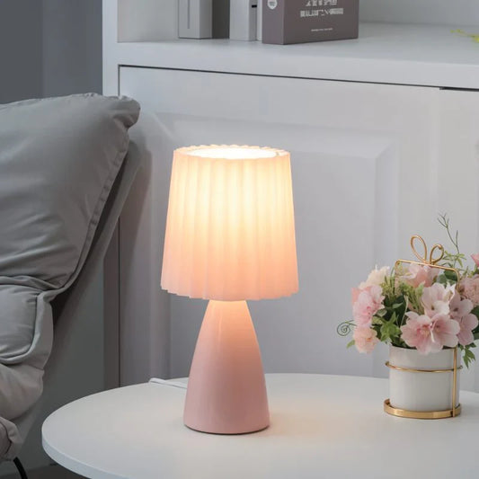 Lumea | Lampe de Table Élégante en Céramique avec Abat-Jour Plissé