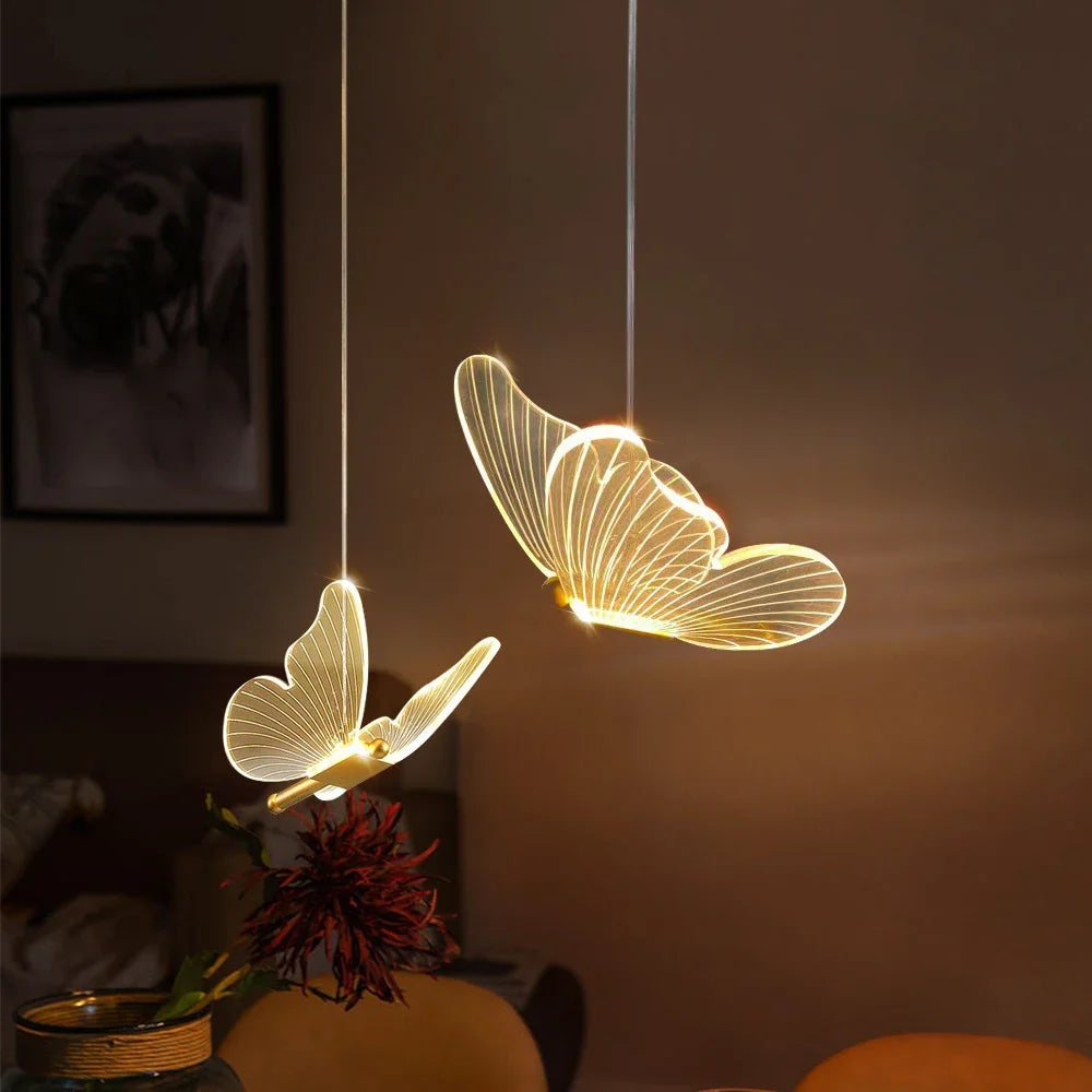 LumiPapillon | Suspension LED Papillon Élégante